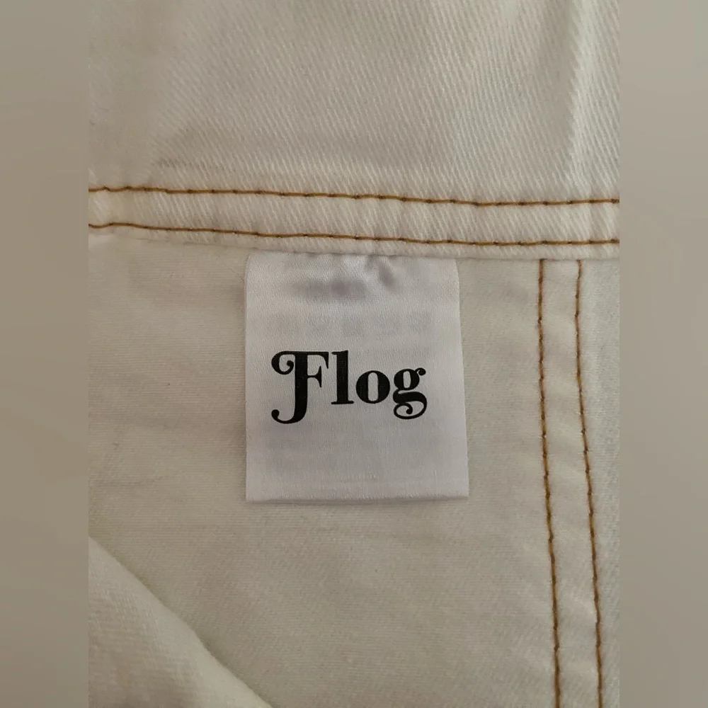 Bevy Flog Women's Size 24 White Cotton Denim Tapered Leg Utility Pocket Jogger